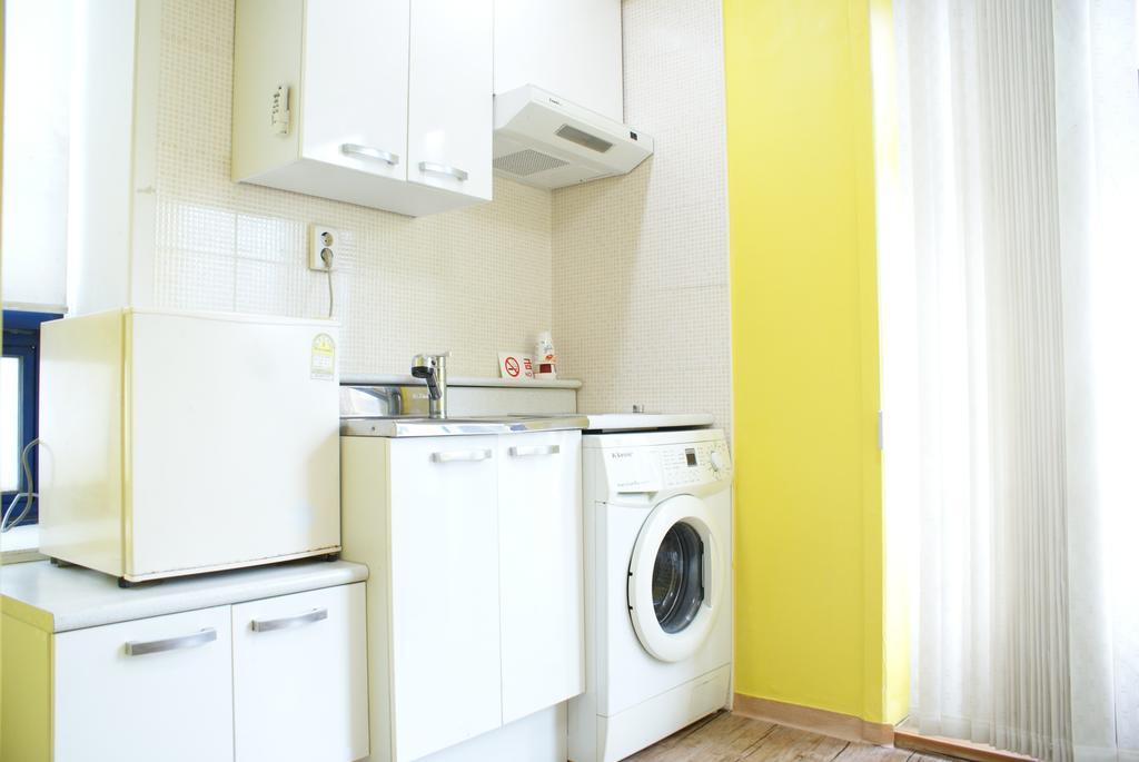 J Guesthouse سيول الغرفة الصورة